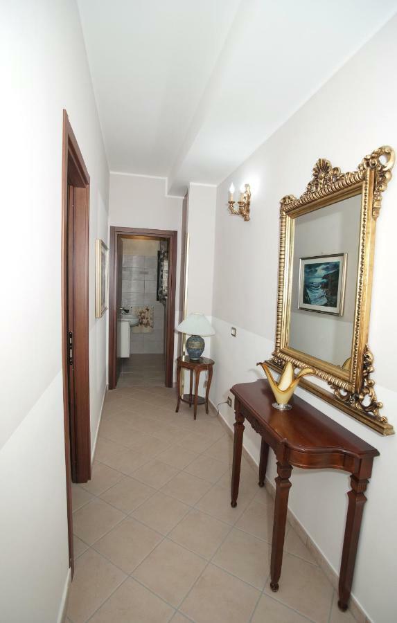 Arcobaleno Apartment 丰迪 外观 照片